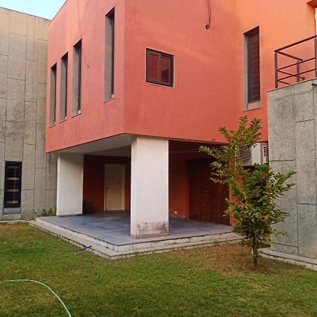 Villa-Safal Amrakunj Ahmedabad Exterior photo